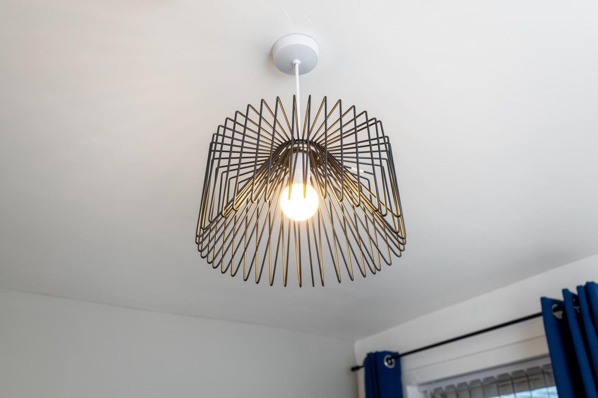 Отель Kunda House Coventry Road Бирмингем Экстерьер фото